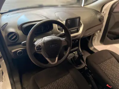 LOTE 002 - Um veículo FORD/KA SE PLUS 1.5 HA C, ano/mod 2020/2021