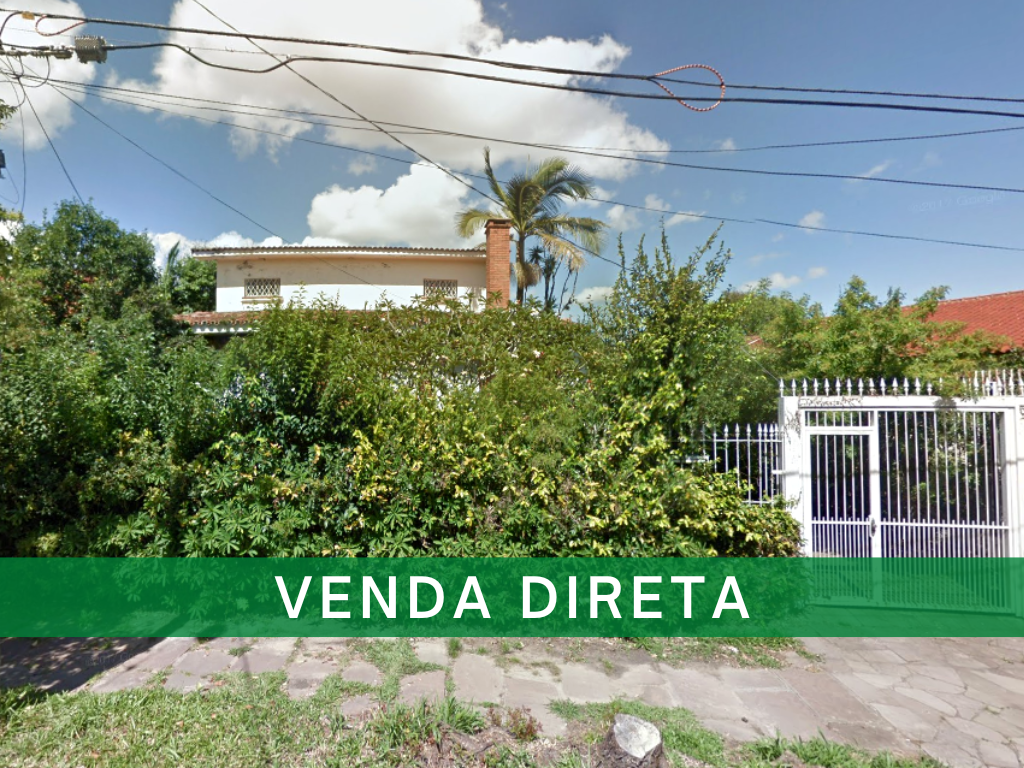 VENDA DIRETA -  Uma casa, composta de dois terrenos, em Porto Alegre - Bairro Assunção