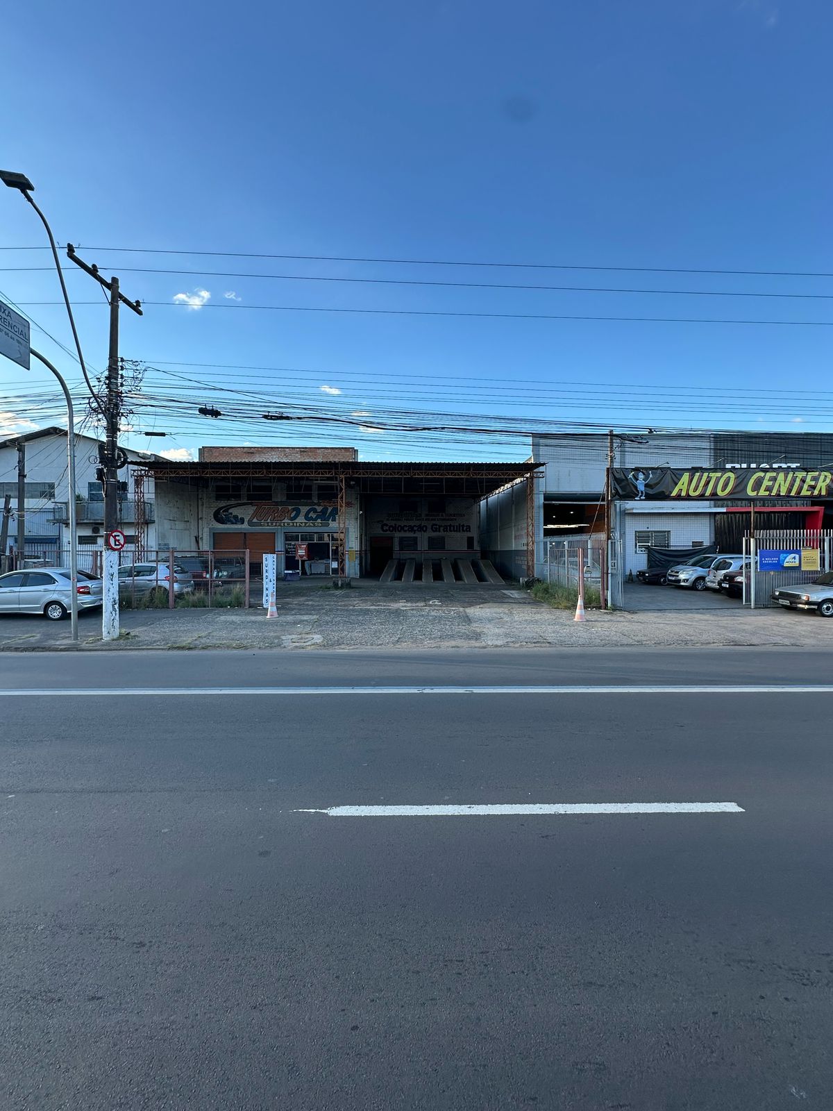 Imagem do imóvel (GRAVATAÍ/RS) Um terreno, com benfeitorias, em Gravataí - Av. Dorival Cândido Luz de Oliveira