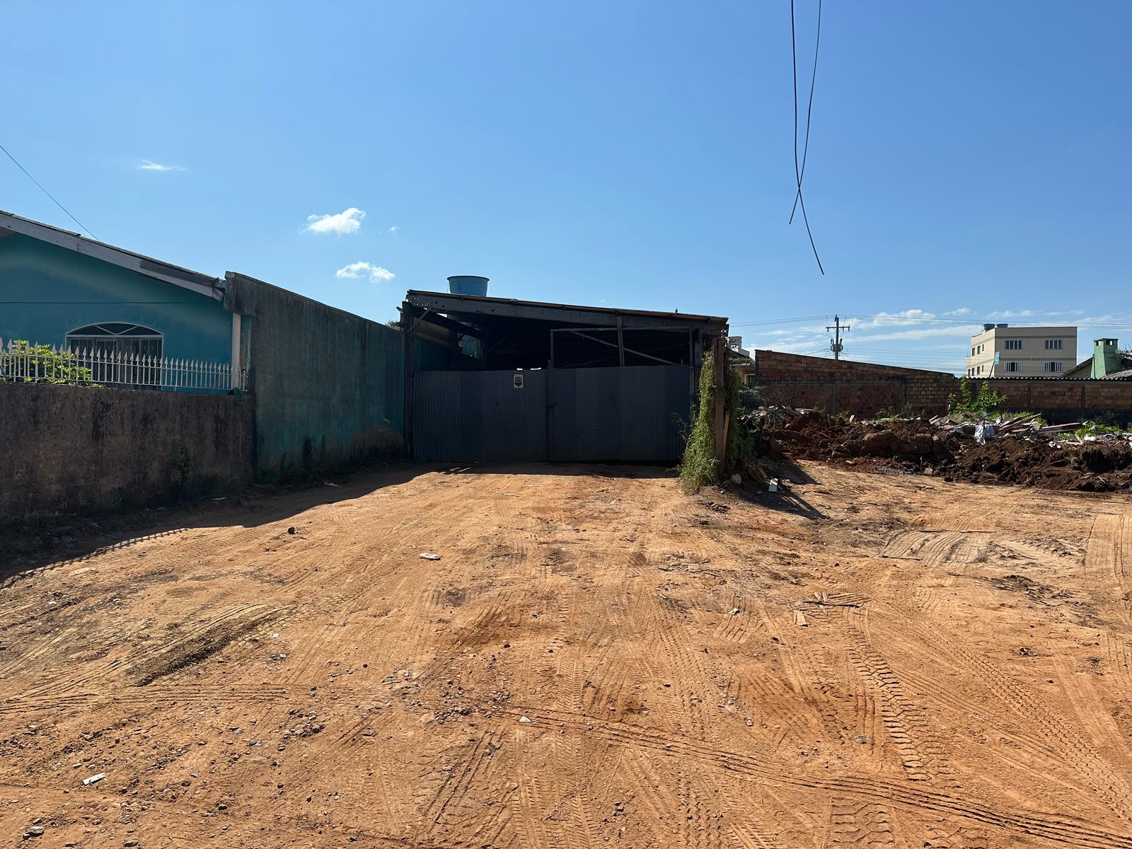 (GRAVATAÍ/RS) Um terreno urbano de 348,98m², no Bairro Parque Florido, localizado em Gravataí - RS
