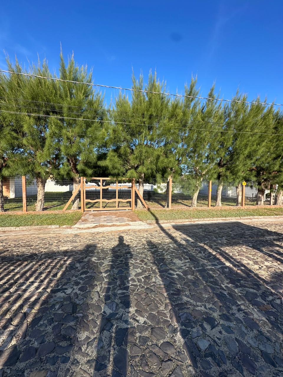 (TRAMANDAÍ/RS) Um terreno em Tramandaí/RS, c/ 375,00m², localizado em Tramandaí - RS
