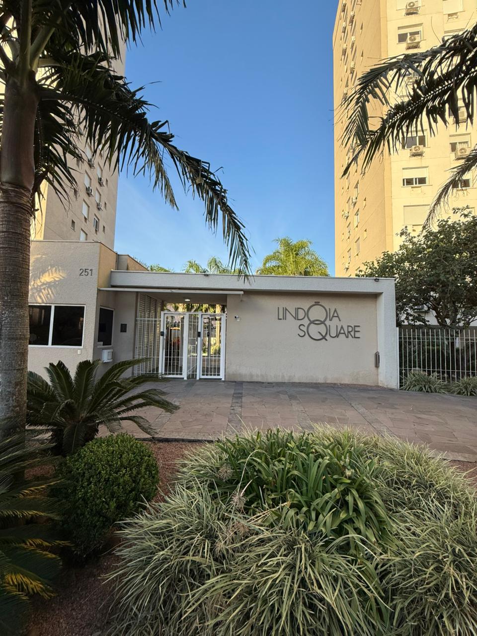 02ª DATA | (PORTO ALEGRE/RS) O box n° 13 do Edifício Lindóia Square, c/ 21,16m², no Bairro Jardim Lindóia, localizado em Porto Alegre - RS