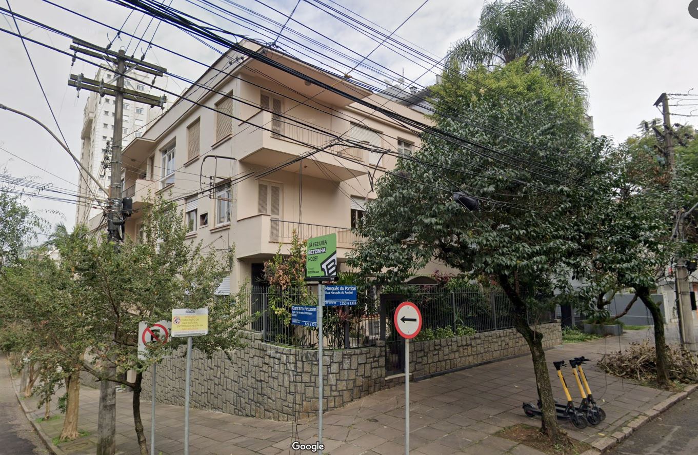(PORTO ALEGRE/RS) O apto 3 do Edifício Primavera, c/ 165,50m² de área útil, no Bairro Auxiliadora, localizado em Porto Alegre - RS