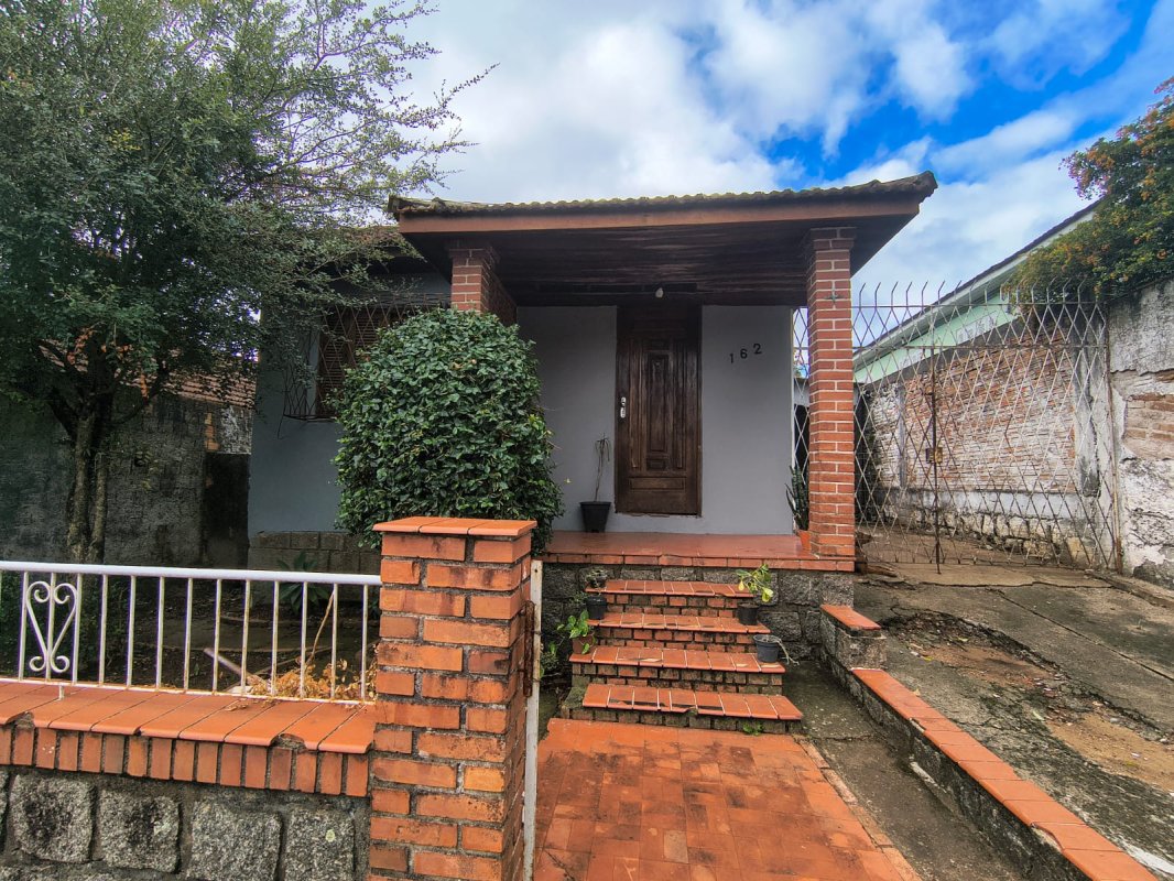 (porto Alegre/rs) Uma Casa No Bairro Jardim Carvalho, localizado em Porto Alegre - RS, bairro Morro Santana