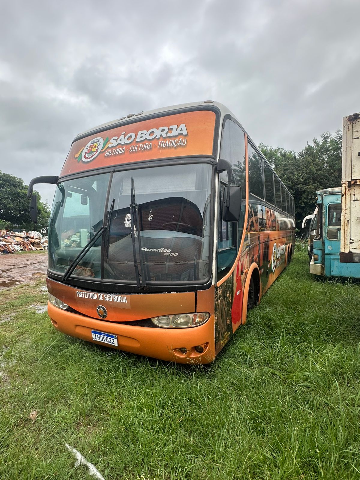 LOTE 025 - Veículo tipo Ônibus, marca MB, modelo 0-500/457 RS PARADISO, ano/modelo2004