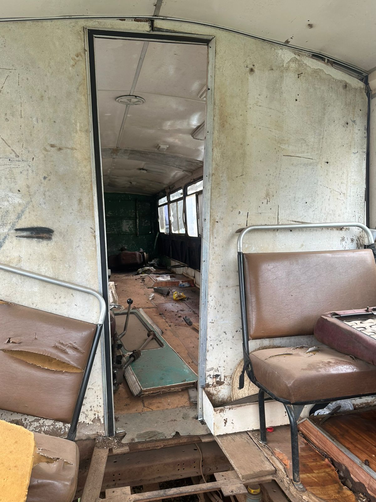 LOTE 023 - Veículo tipo Ônibus, marca MB, ano/modelo 1979/79