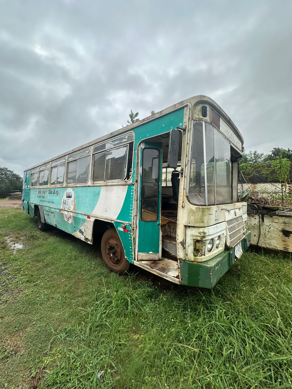 LOTE 023 - Veículo tipo Ônibus, marca MB, ano/modelo 1979/79