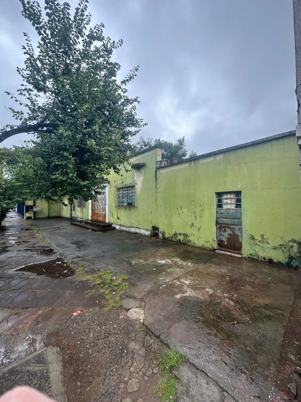 (são Borja/rs) Um Prédio No Centro (antigo Clube Esperança), localizado em São Borja - RS, bairro Centro