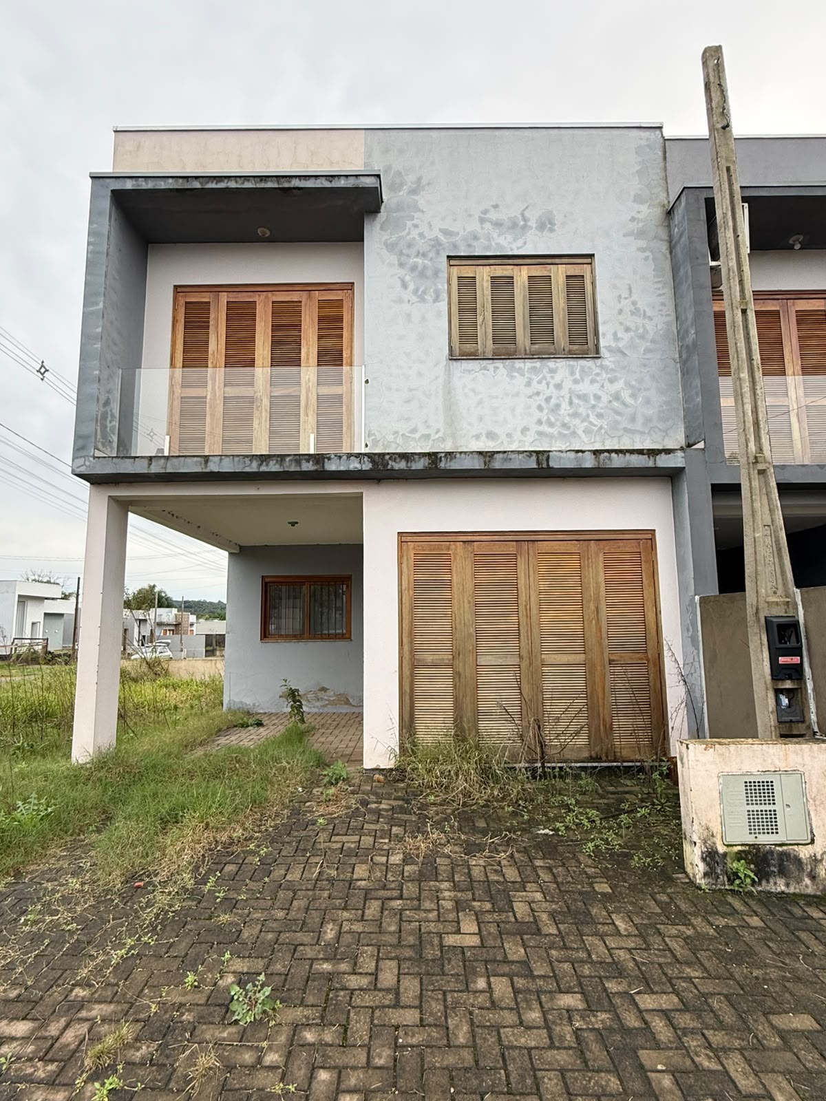 Imagem do imóvel (estância Velha/rs) Uma Casa De 02 Andares No Bairro Campo Grande