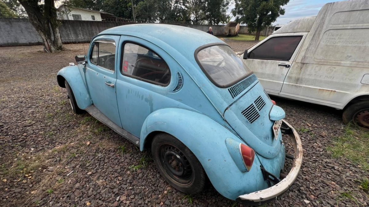 LOTE 005 - Veículo VW/FUSCA 1500, ano/mod 1974/1974