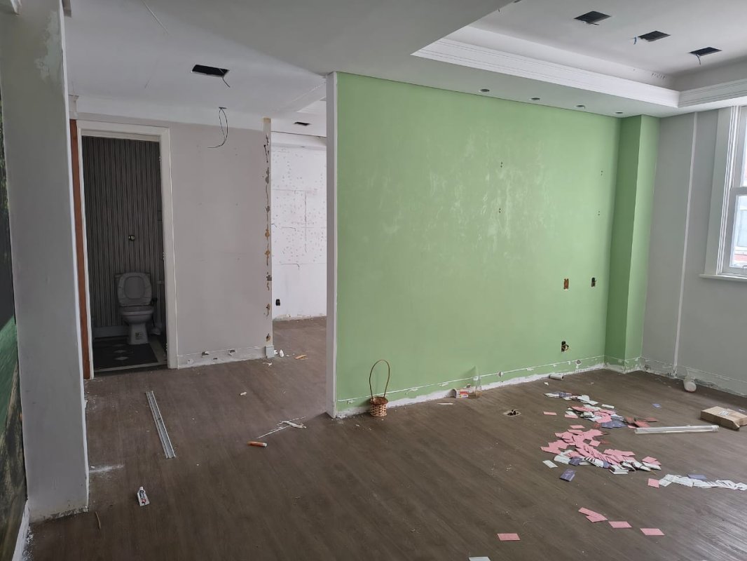 LOTE 001 - 02ª DATA | (PORTO ALEGRE/RS) DIREITOS E AÇÕES sobre o apto 103 do Edifício Krahe, c/ 48,55m², no Bairro Centro Histórico