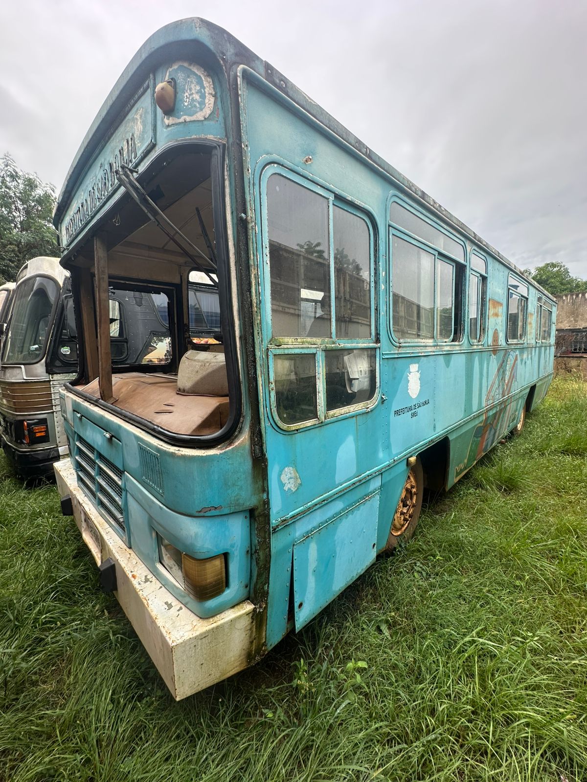 LOTE 022 - Veículo tipo Ônibus, marca MB, ano de fabricação 1980