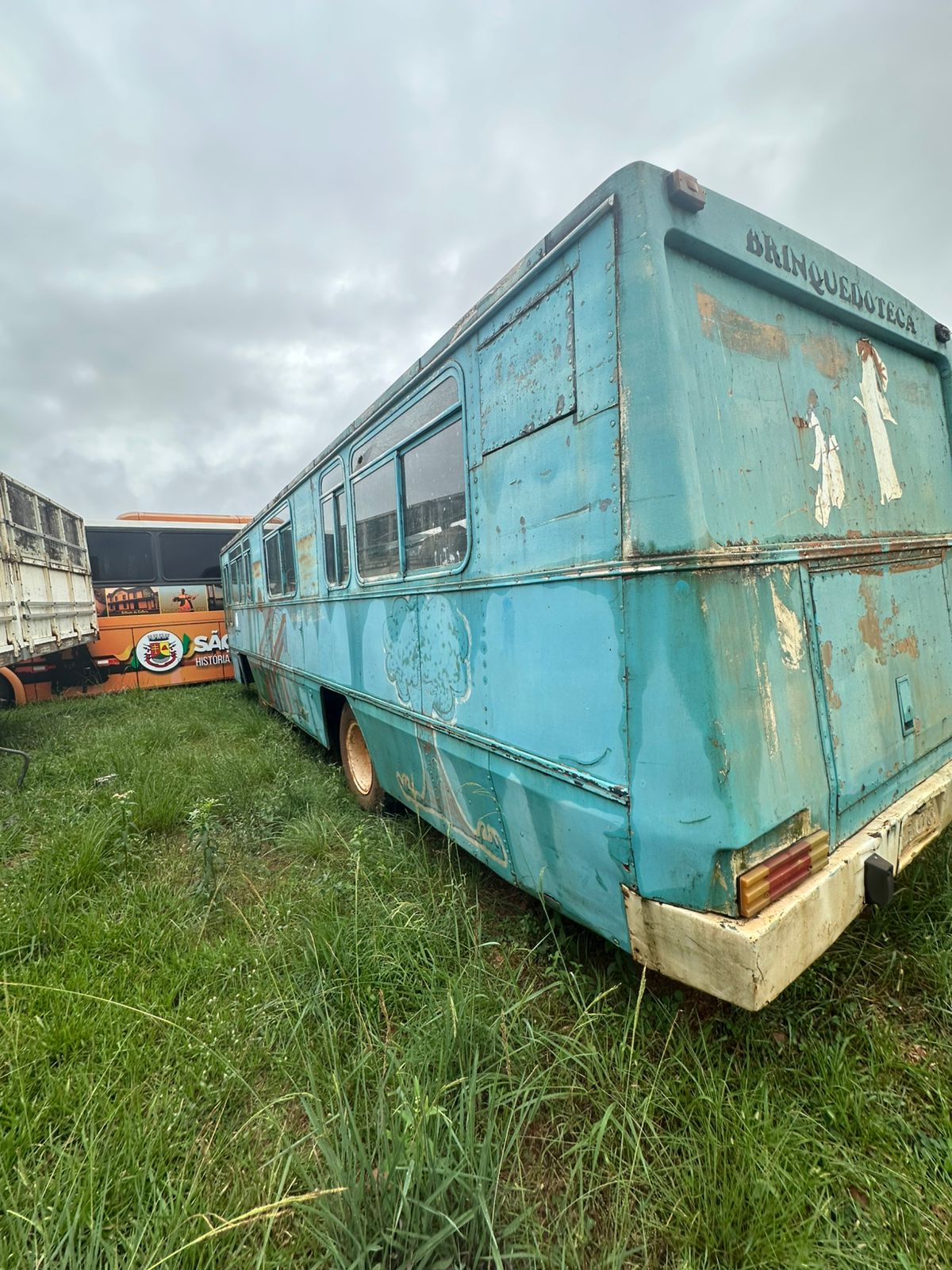LOTE 022 - Veículo tipo Ônibus, marca MB, ano de fabricação 1980