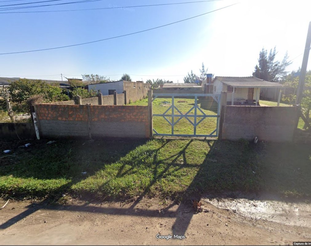 Imagem do imóvel (balneário Pinhal/rs) Um Terreno De 300,00m², No Balneário Magistério