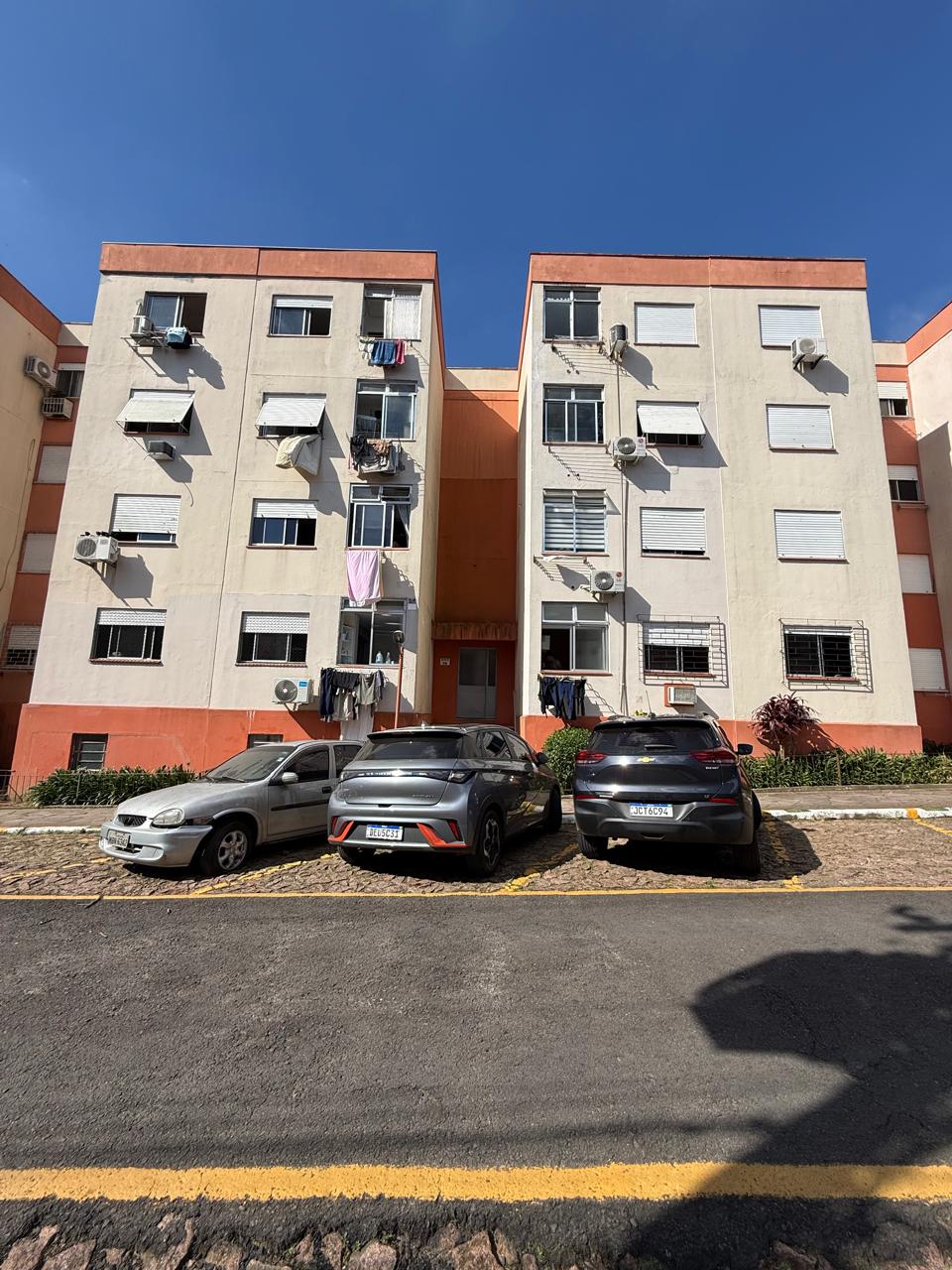 LOTE 003 - (PORTO ALEGRE/RS) O apto nº 206 do Edifício Parque Resid. Teresópolis, c/ 48,84m²