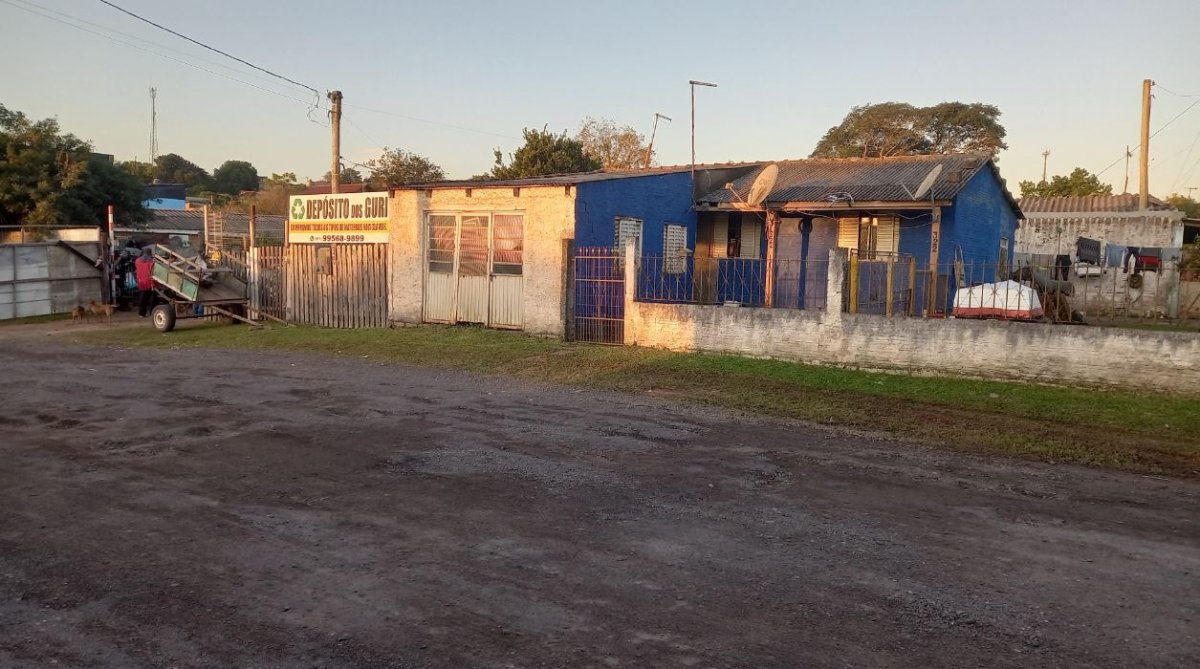 Imagem do imóvel (são Jerônimo/rs) Terreno C/ 01 Casa E 01 Galpão, No Bairro São Thomás
