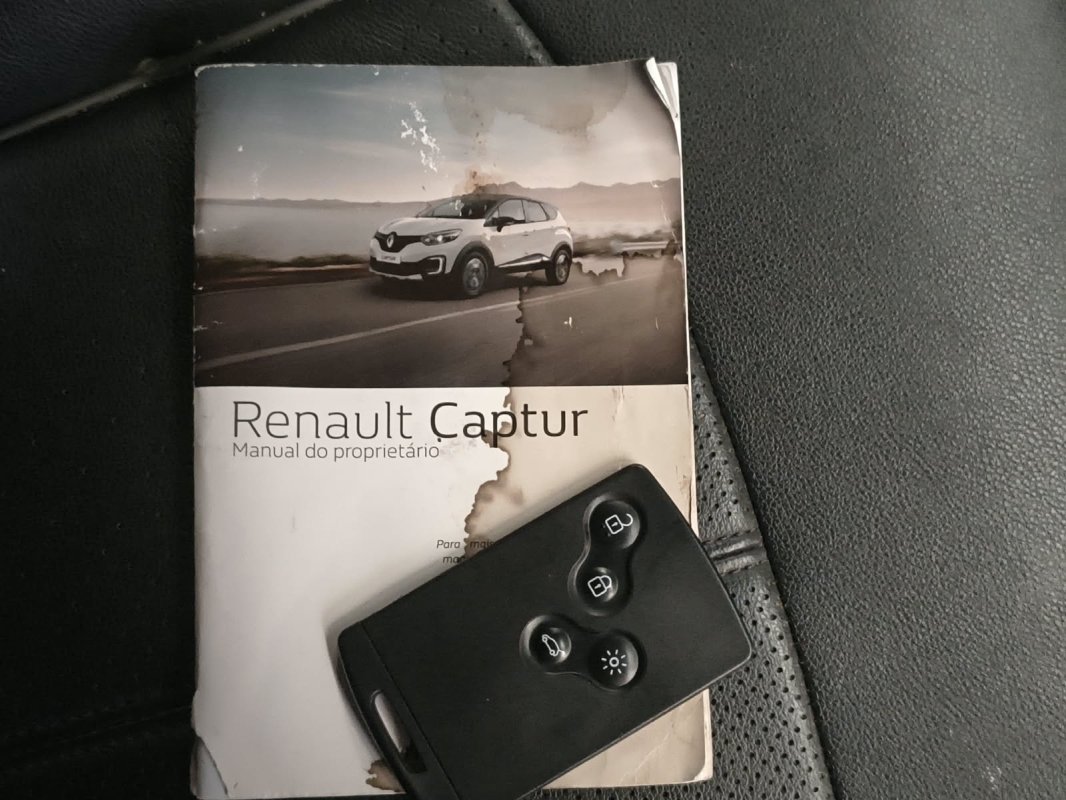 LOTE 001 - Um veículo RENAULT/CAPTUR 16 BOSE, ano/mod 2020/2021