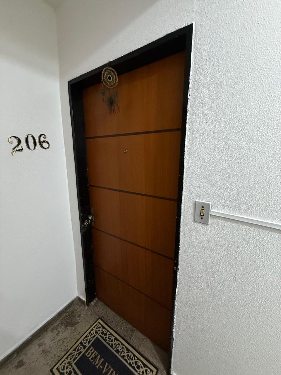 LOTE 003 - (PORTO ALEGRE/RS) O apto nº 206 do Edifício Parque Resid. Teresópolis, c/ 48,84m²