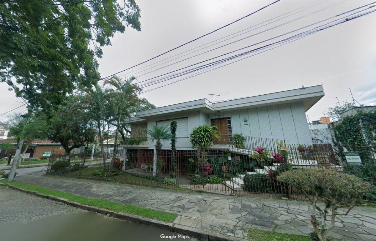 Imagem do imóvel (porto Alegre/rs) Uma Casa De Esquina, No Bairro Jardim Lindóia