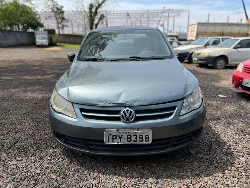 LOTE 004 - **Veículo  VW/VOYAGE 1.0,  ano/mod. 2009/2010