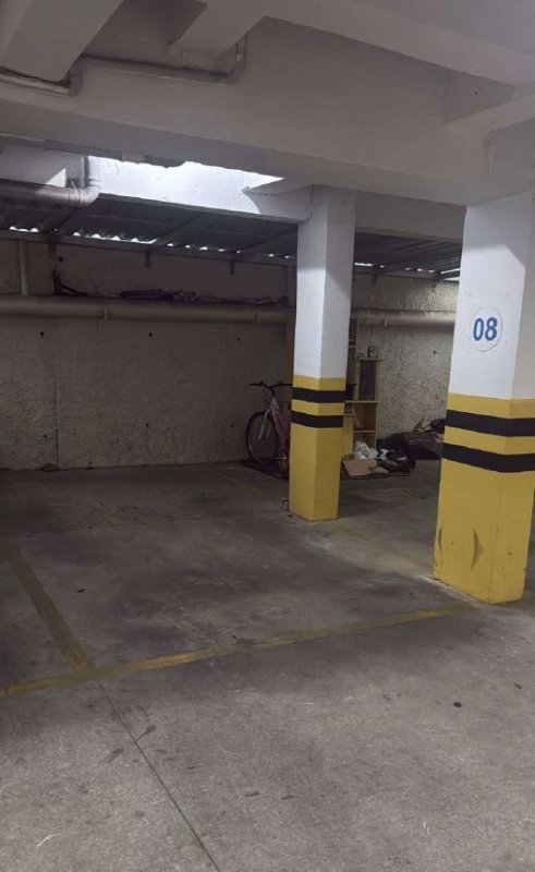 LOTE 016 - (GARIBALDI/RS) Sala comercial c/ 159,04m² + 02 vagas de estacionamento, todos do Edifício Residencial Giuseppe Garibaldi, no Bairro Ferroviário
